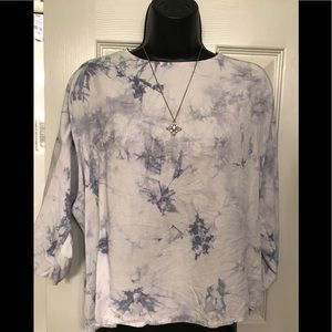 Light blue & white tie dye blouse